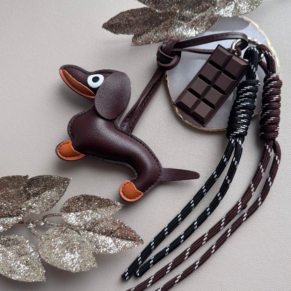 COCOA DACHSHUND - BAG CHARM