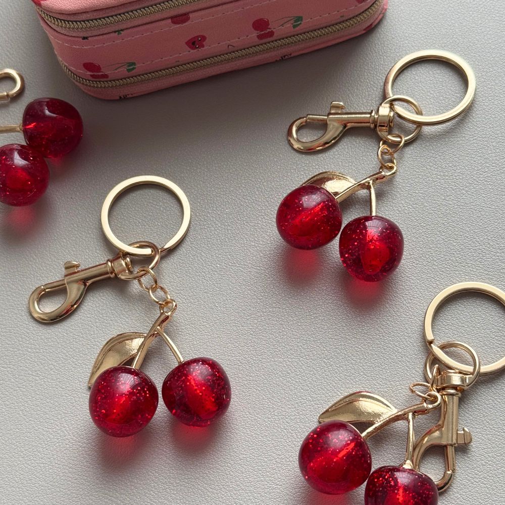 WILD CHERRY - KEYCHAIN