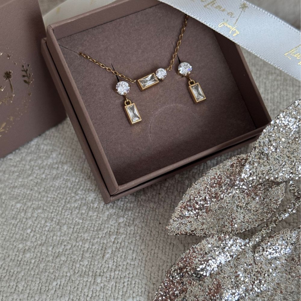 LORA SHINE - NECKLACE