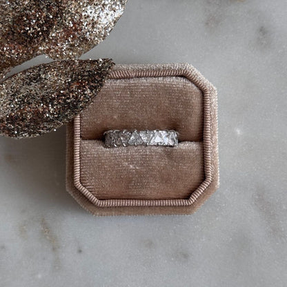 LIA - RING