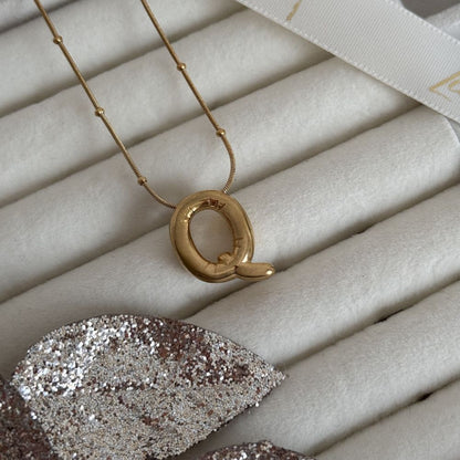 LIA LETTER - NECKLACE