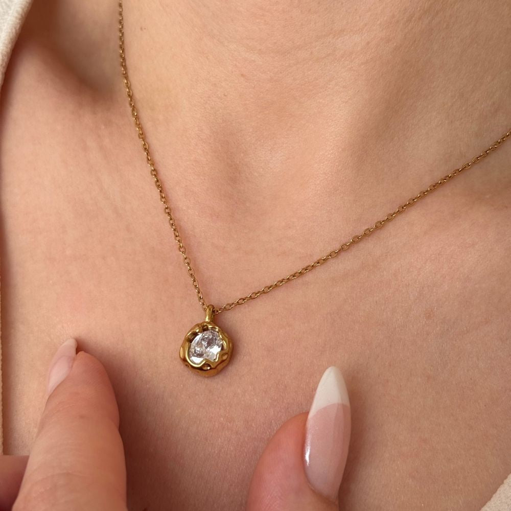 SOFIA - NECKLACE