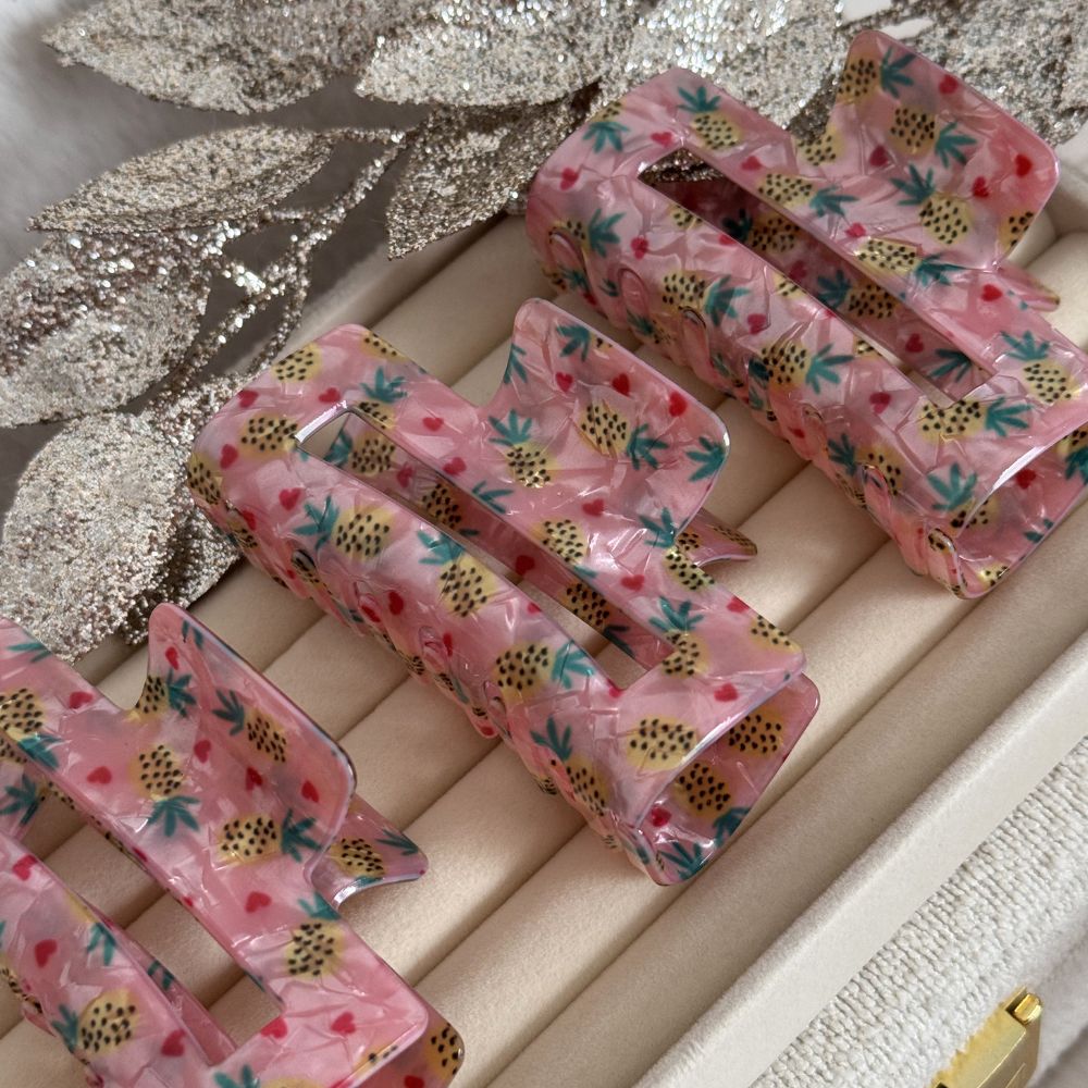 PINK PINEAPPLE - HAIRCLIP