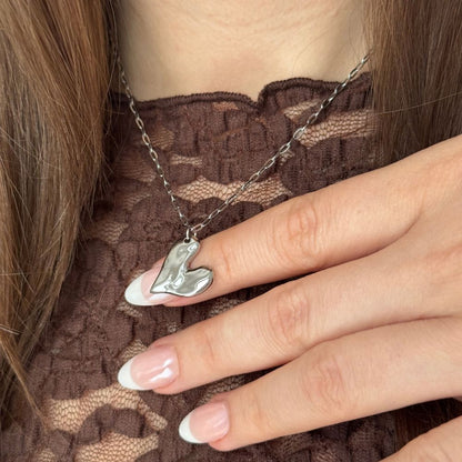 MELTED HEART - NECKLACE