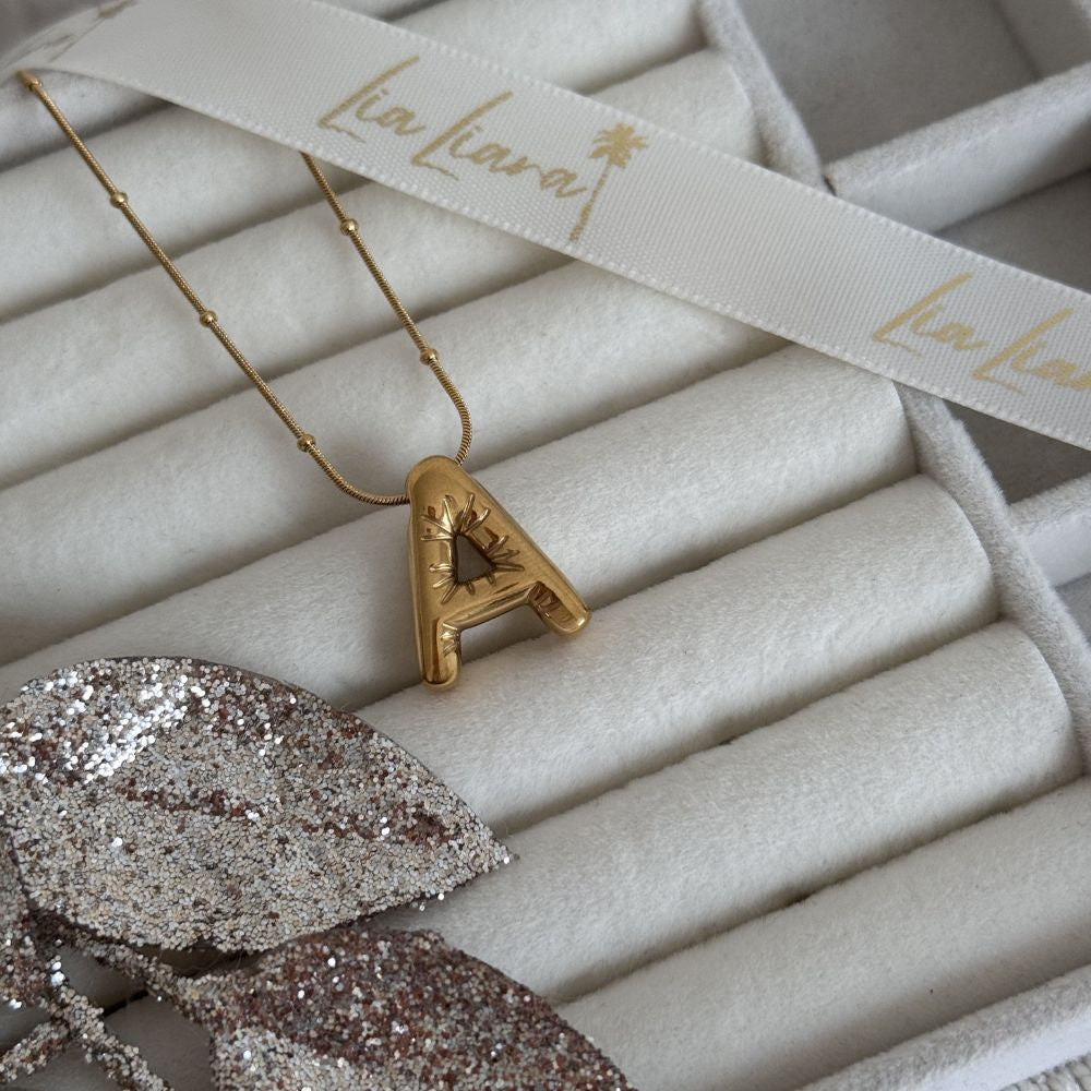 LIA LETTER - NECKLACE