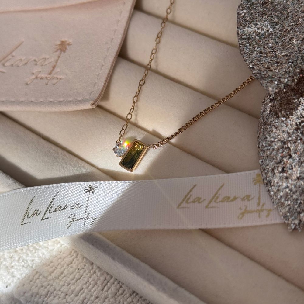 ELISA - NECKLACE