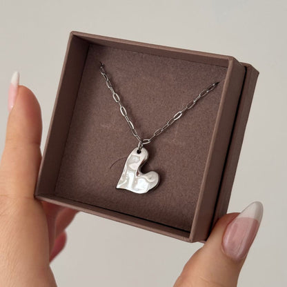 MELTED HEART - NECKLACE