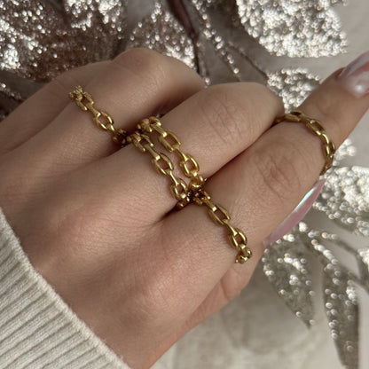 CLASSY CLEO - RING
