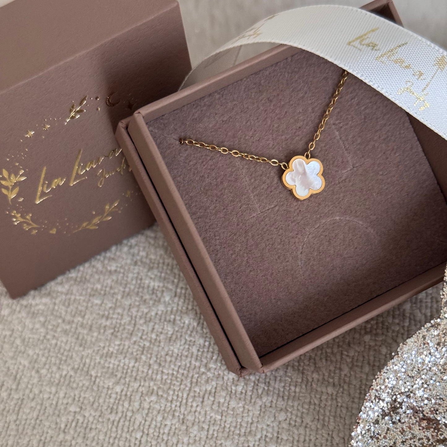 LIARA - NECKLACE ​​18K