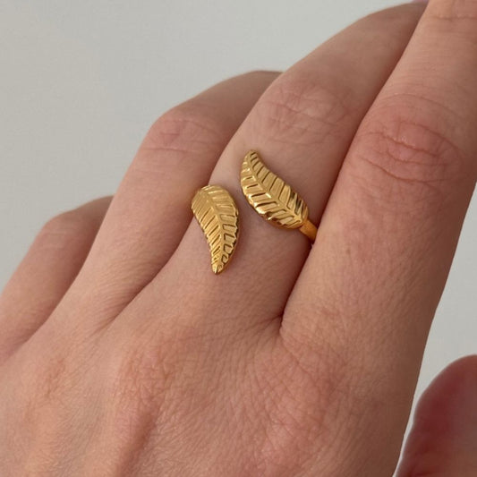 AUTUMN LEAF - RING